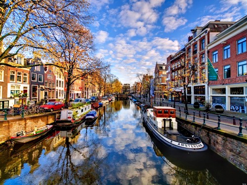 Amsterdam Street