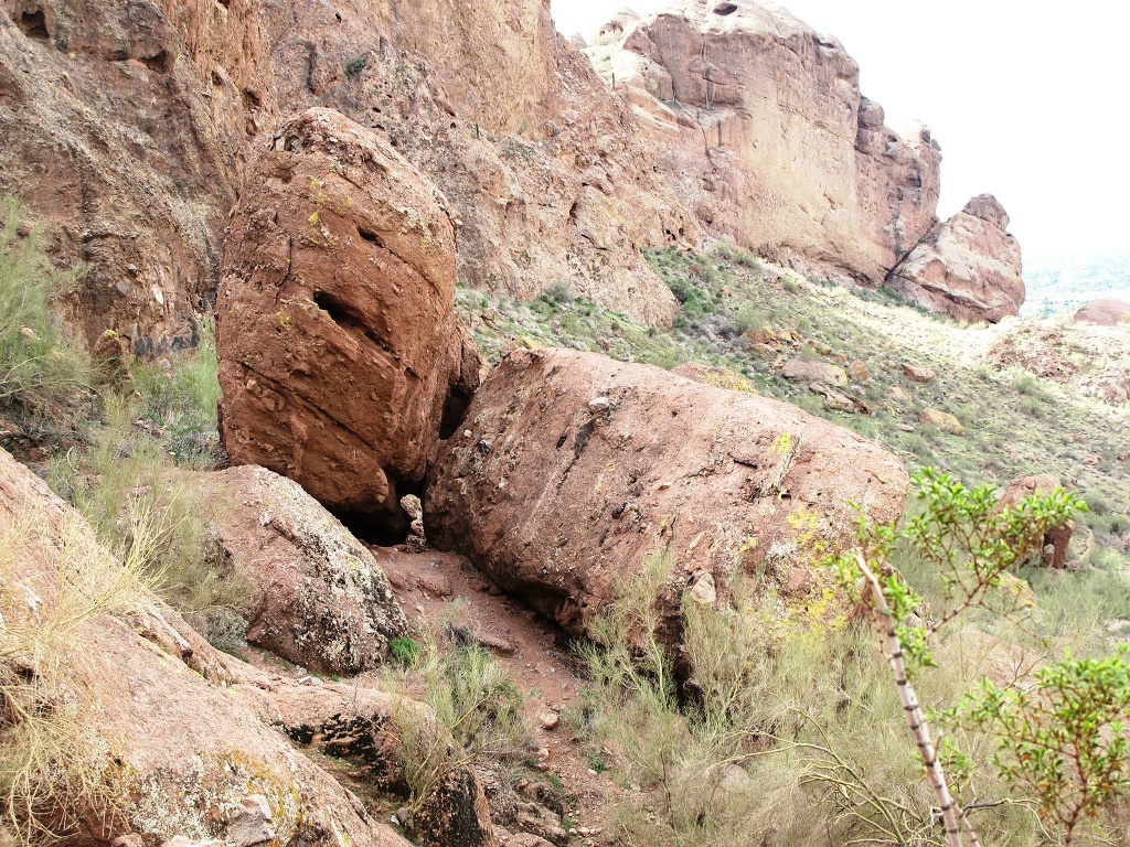 Rock formation on Echo Canyon Trail.