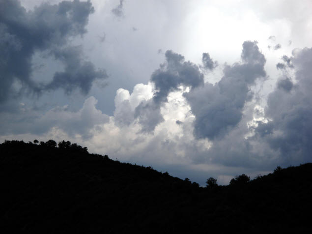 Rain threats off AZ-89 never materialized.
