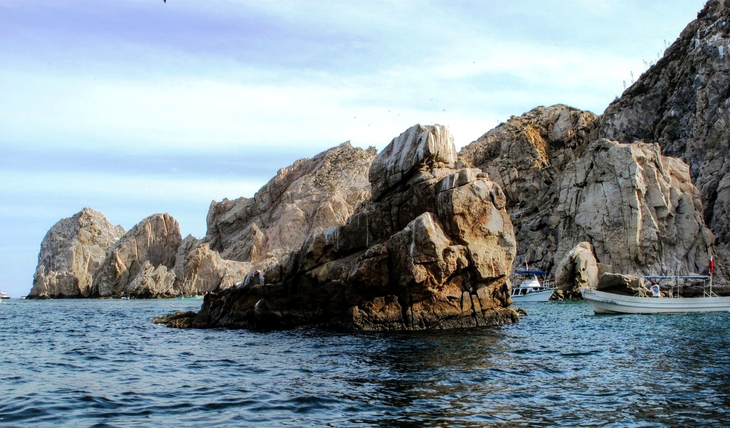 Weirdly-shaped rocks attrack tourists.